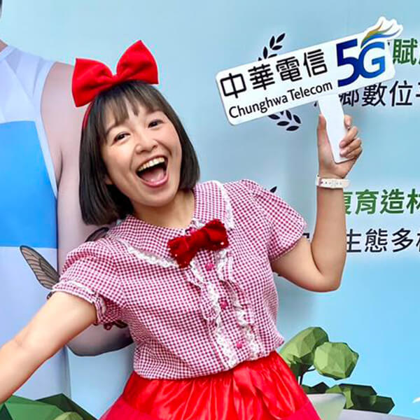 咖哩姐姐